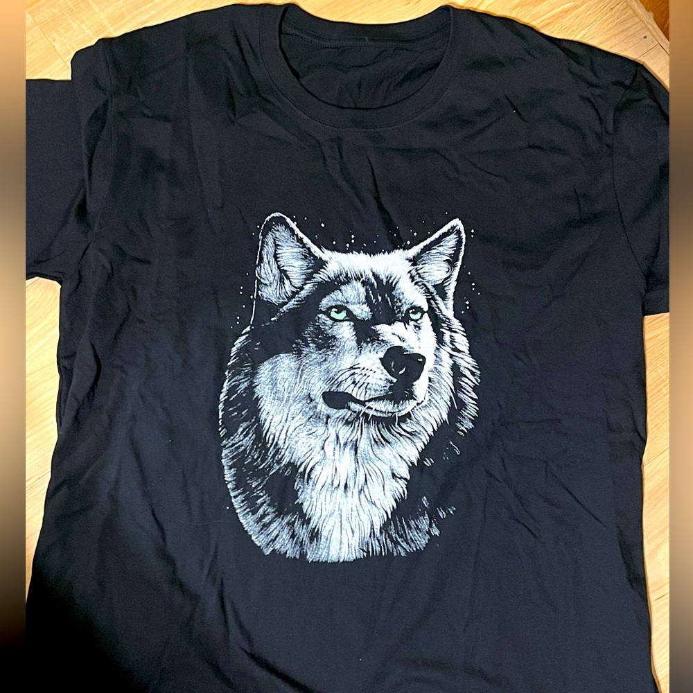🌼 Wolf Head Tee